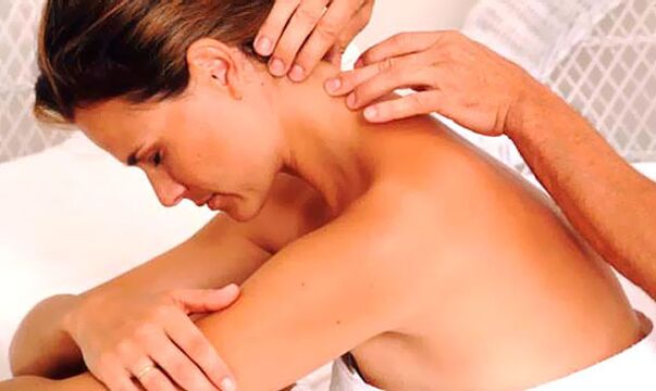 Osteochondrosis-Massagebehandlung der Gebärmutterhalszone